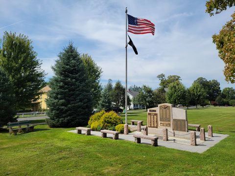 Veterans Monument, Durham town green