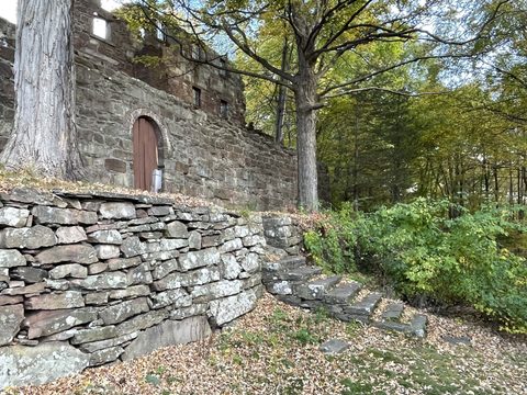 Old New-Gate Prison, original entrance