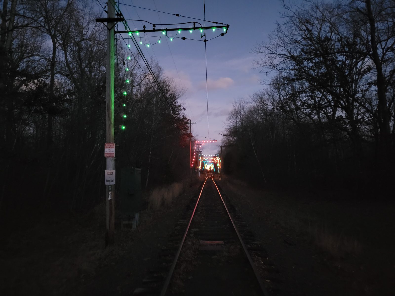 Connecticut Trolley Museum, lit for Winterfest