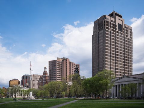 New Haven Green and skyline