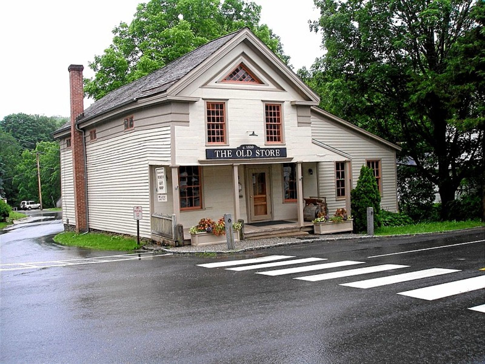The Old Store, Sherman