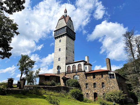 Heublein Tower