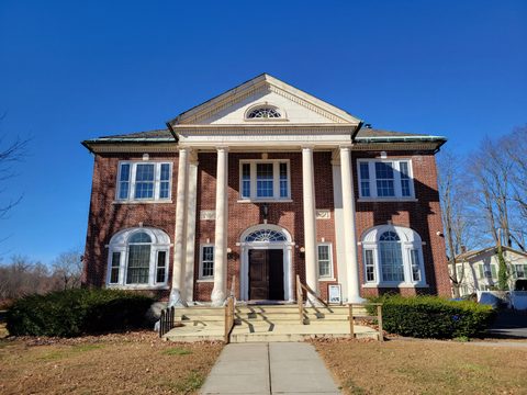 Wood Memorial Library and Museum