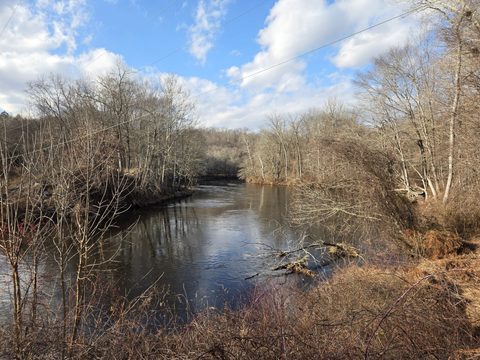 Shetucket River west of Baltic Dam