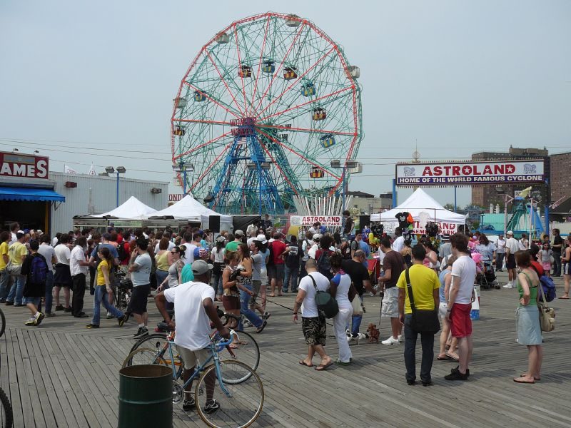 The Wonder Wheel over the boardwalk