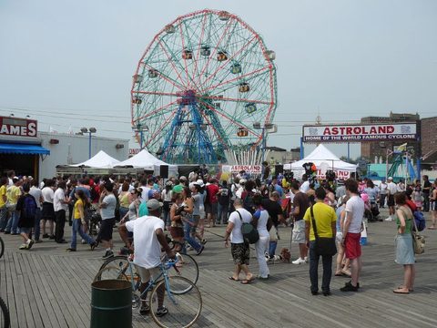The Wonder Wheel over the boardwalk