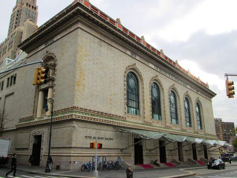 BAM's Peter Jay Sharp Building