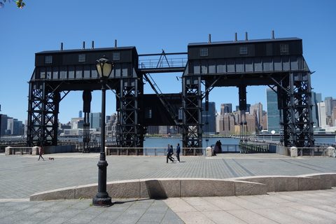 The gantries at Gantry Plaza State Park
