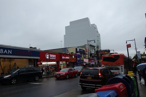 Roosevelt Avenue at Union Street, downtown Flushing, Queens